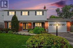 41 DENEWOOD CRESCENT Ottawa, ON K2E 7G4