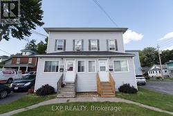 301-303 FOURTH STREET W Cornwall, ON K6J 2S3