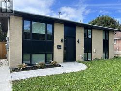 642 OAK STREET Collingwood, ON L9Y 2Z8