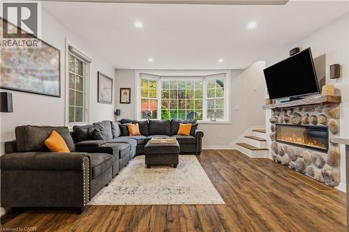 1262 Hidden Valley Road, Burlington, ON 