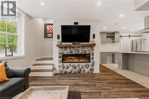 1262 Hidden Valley Road, Burlington, ON 