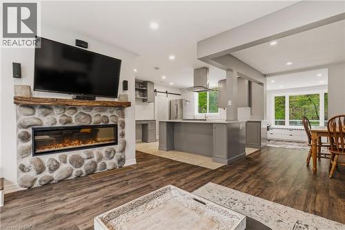 1262 Hidden Valley Road, Burlington, ON 