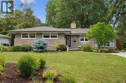 142 STONYBROOK Drive  Kitchener, ON N2M 4L7