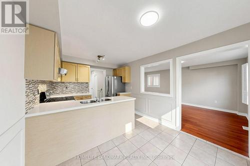 5853 Swordsman Drive, Mississauga, ON 