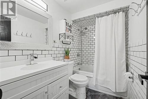 3260 Woodcroft Crescent, Burlington, ON 