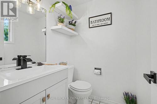 3260 Woodcroft Crescent, Burlington, ON 