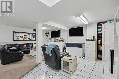 3260 Woodcroft Crescent, Burlington, ON 