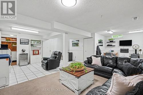 3260 Woodcroft Crescent, Burlington, ON 