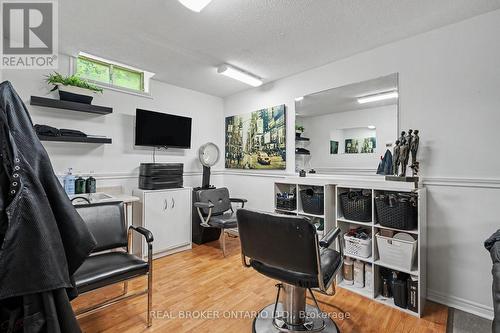 3260 Woodcroft Crescent, Burlington, ON 