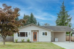 2086 Eardley Rd Campbell River, BC V9W 1L4