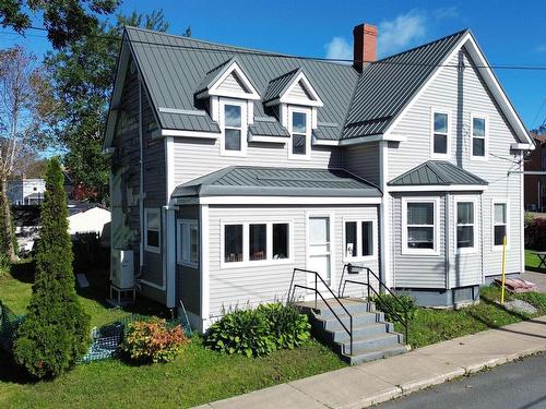 40 Pleasant Street  North Sydney, NS B2A 1K9