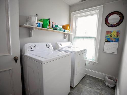 61 Victoria Street W, Amherst, NS 