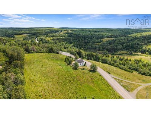 10563 Highway 2, Springhill, NS 