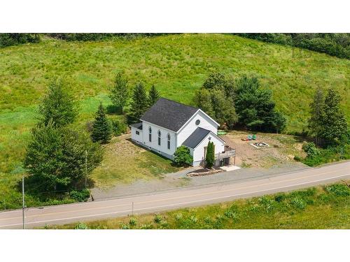 10563 Highway 2, Springhill, NS 