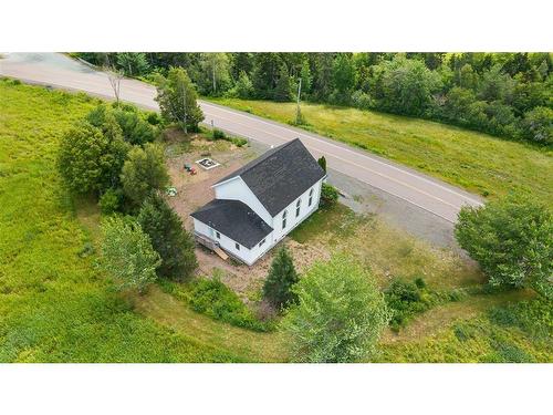 10563 Highway 2, Springhill, NS 