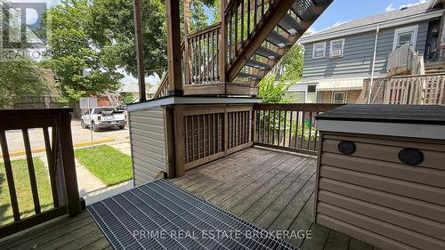 2 - 290 CENTRAL AVENUE , London East (East F), Ontario N6B 2C8 3