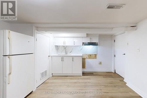 BSMT - 102 BOWIE AVENUE , Toronto, Ontario M6E 2P7 4
