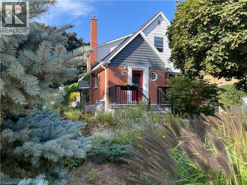 87 BRENTWOOD Avenue  Kitchener, ON N2H 2C7