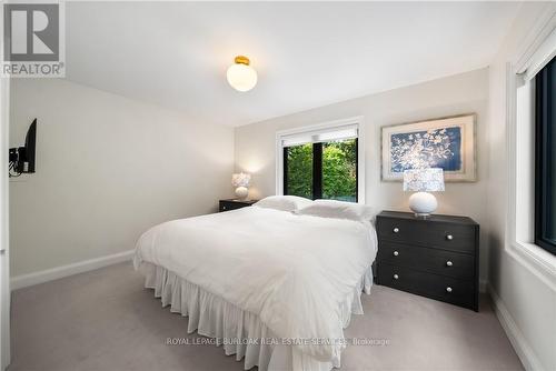 423 Smith Avenue, Burlington, ON 