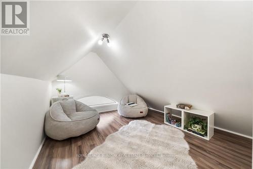 423 Smith Avenue, Burlington, ON 