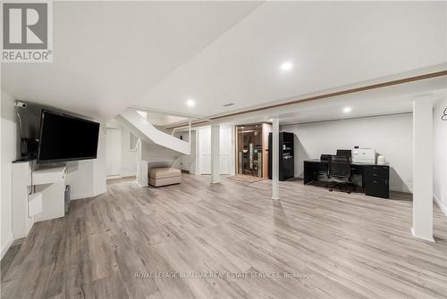 423 Smith Avenue, Burlington, ON 
