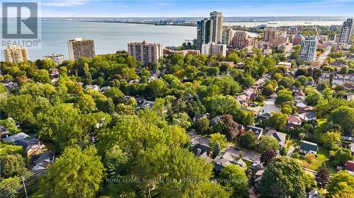 423 Smith Avenue, Burlington, ON 