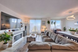 Salon - 