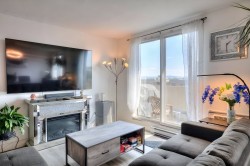 Salon - 
