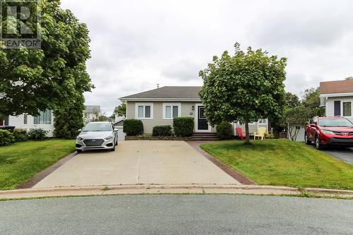 11 Amber Place  Mount Pearl, NL A1B 3K3