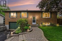 15 PEARL STREET Smiths Falls, ON K7A 5G2