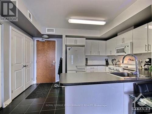 202 - 242 RIDEAU STREET , Ottawa, Ontario K1N 0B7 3