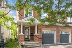 52 STEDMAN STREET Ottawa, ON K1T 4G5