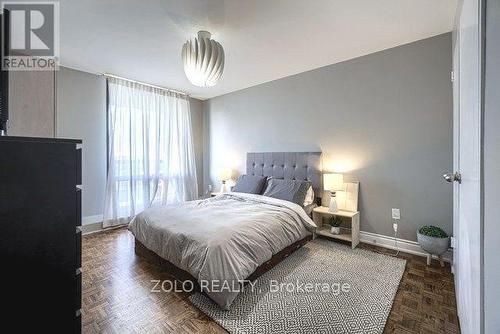 2402 - 135 ANTIBES DRIVE , Toronto, Ontario M2R 2Z1 4