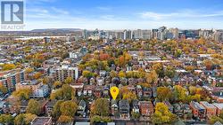 Perfect location for walking & biking downtown! - 