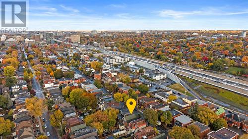 Easy access to the 417 & downtown via Bronson Ave! - 277 Arlington Avenue, Ottawa, ON 