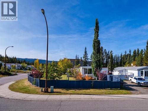100 Sandpiper Drive, Whitehorse, YT 