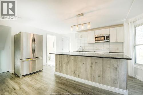 3076 SANDWICH Unit# LOWER , Windsor, Ontario N9C 1A4 4