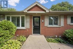 10 PICADILLY PLACE Guelph (Dovercliffe Park/Old University), ON N1G 2P9