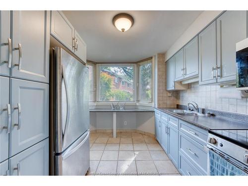 7-8402 Little River, Windsor, ON 
