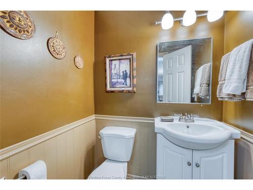 7-8402 Little River, Windsor, ON 