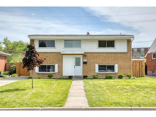 962 Watson, Windsor, ON 