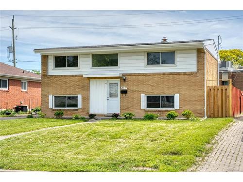962 Watson, Windsor, ON 