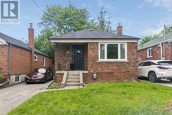 104 GALBRAITH AVENUE  Toronto, ON M4B 2B7
