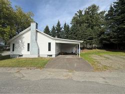 45 42e AVE Edmundston, NB E3V 3A6