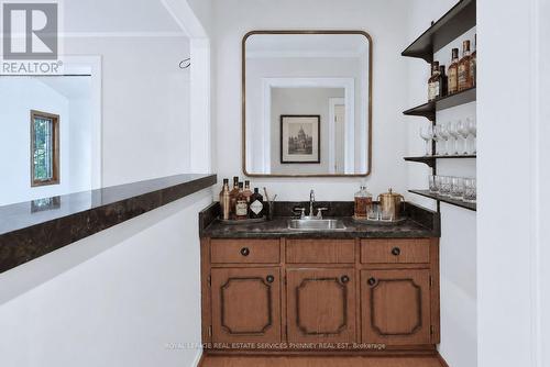 1682 Medallion Court, Mississauga, ON 