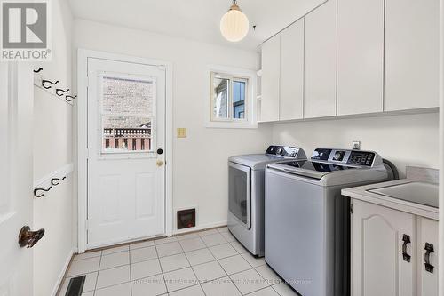 1682 Medallion Court, Mississauga, ON 