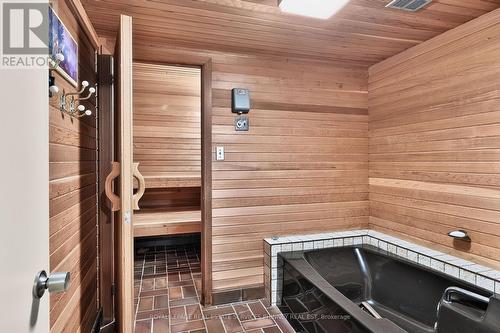 1682 Medallion Court, Mississauga, ON 