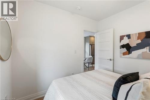 19 Vansitmart Avenue, Hamilton, ON 