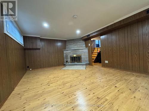BSMT - BSMT 324 ELMWOOD AVENUE , Richmond Hill, Ontario L4C 1L8 4