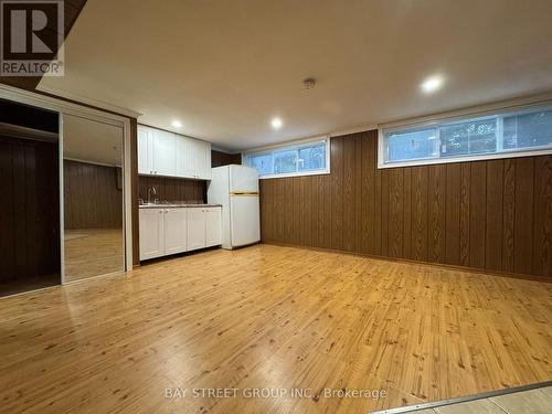 BSMT - BSMT 324 ELMWOOD AVENUE , Richmond Hill, Ontario L4C 1L8 5